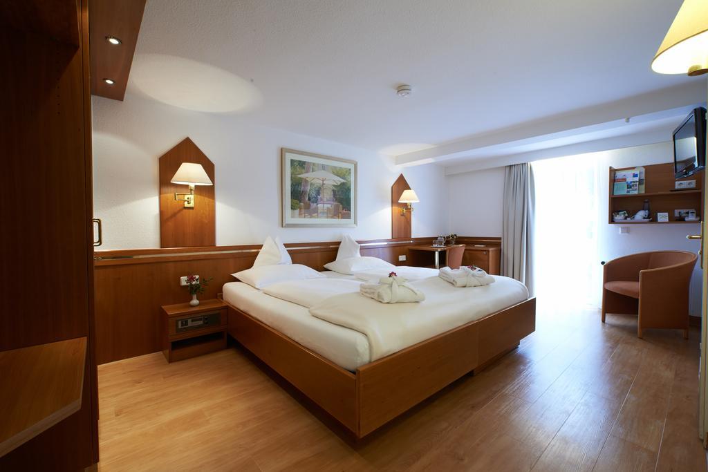 Hotel Klughardt Нюрнберг Номер фото